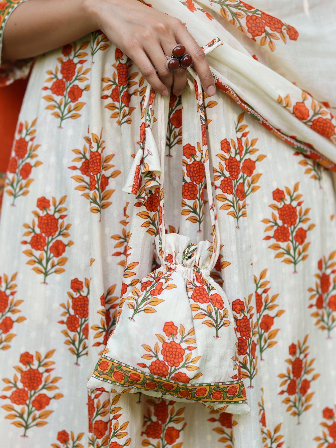 Floral Printed Thread Work Pure Cotton Kurta With Trousers & Dupatta