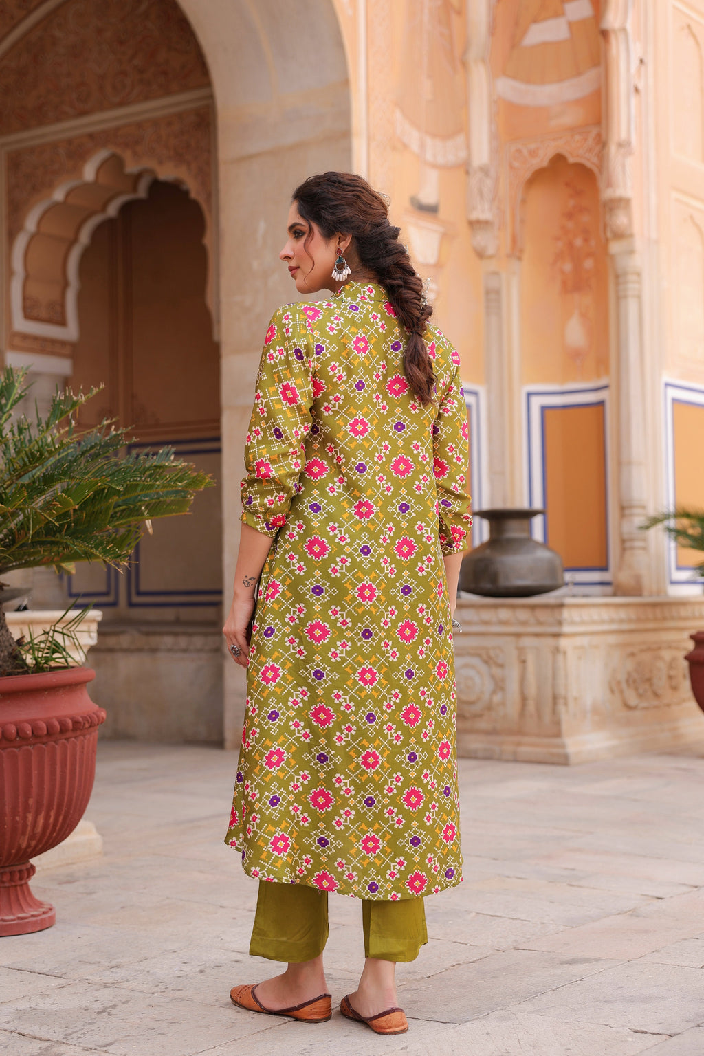 Printed V-Neck Three-Quarter Sleeves Tunic With Trouser